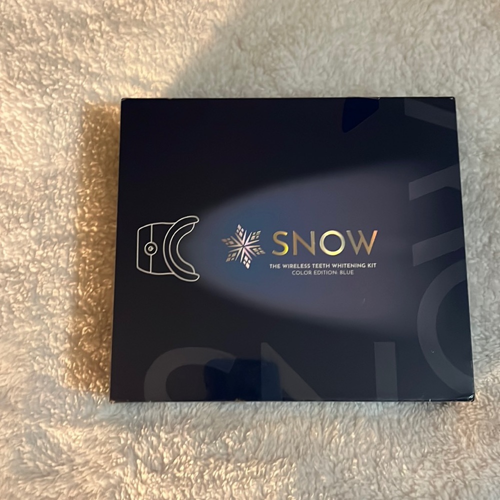 The wireless whitening kit, color, edition blue